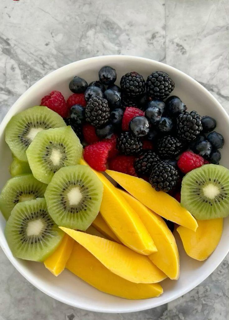 Garden's Bounty Fresh Fruit Ensemble